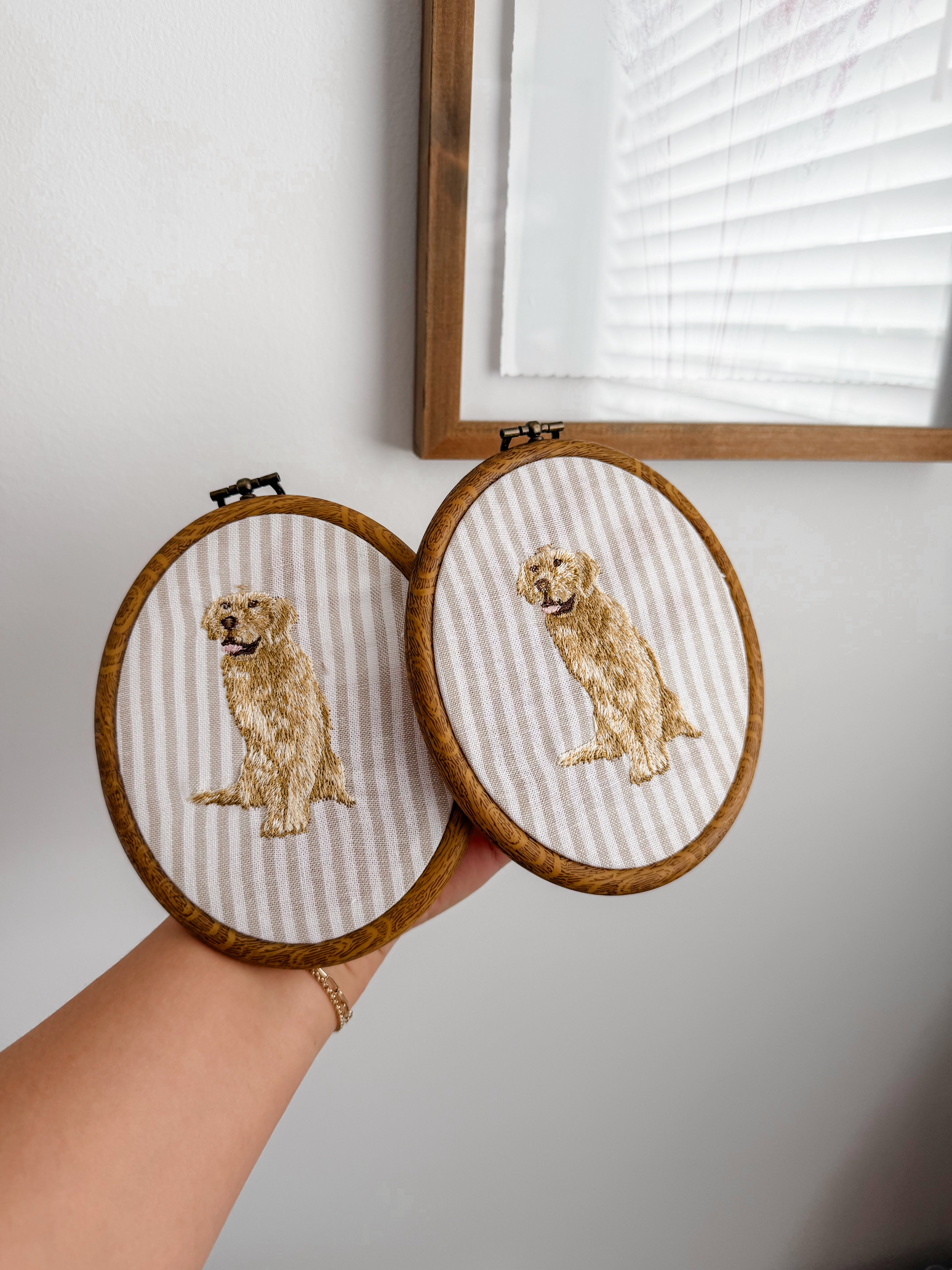 Embroidered Golden Retriever