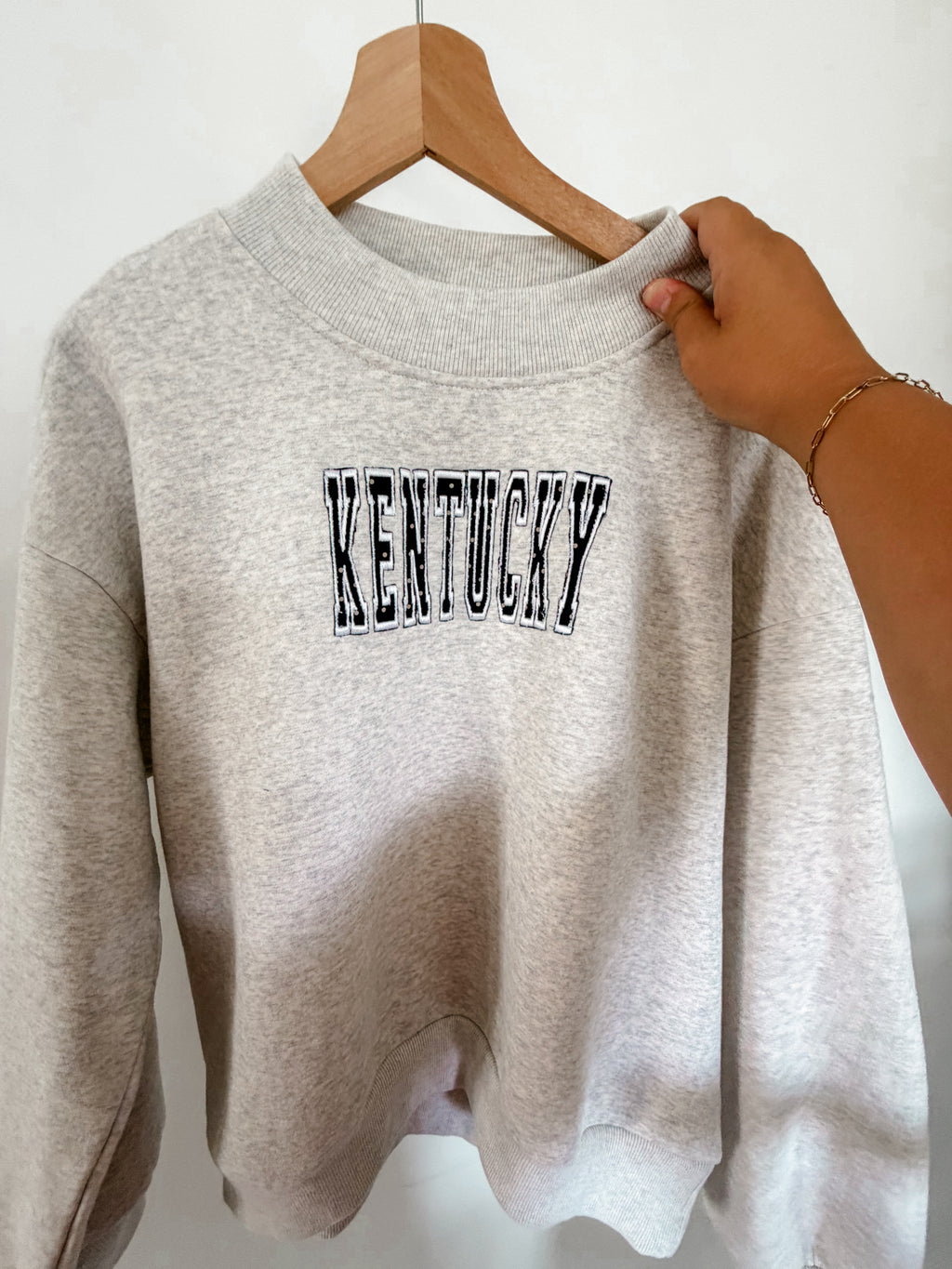 Kentucky Embroidered Mockneck