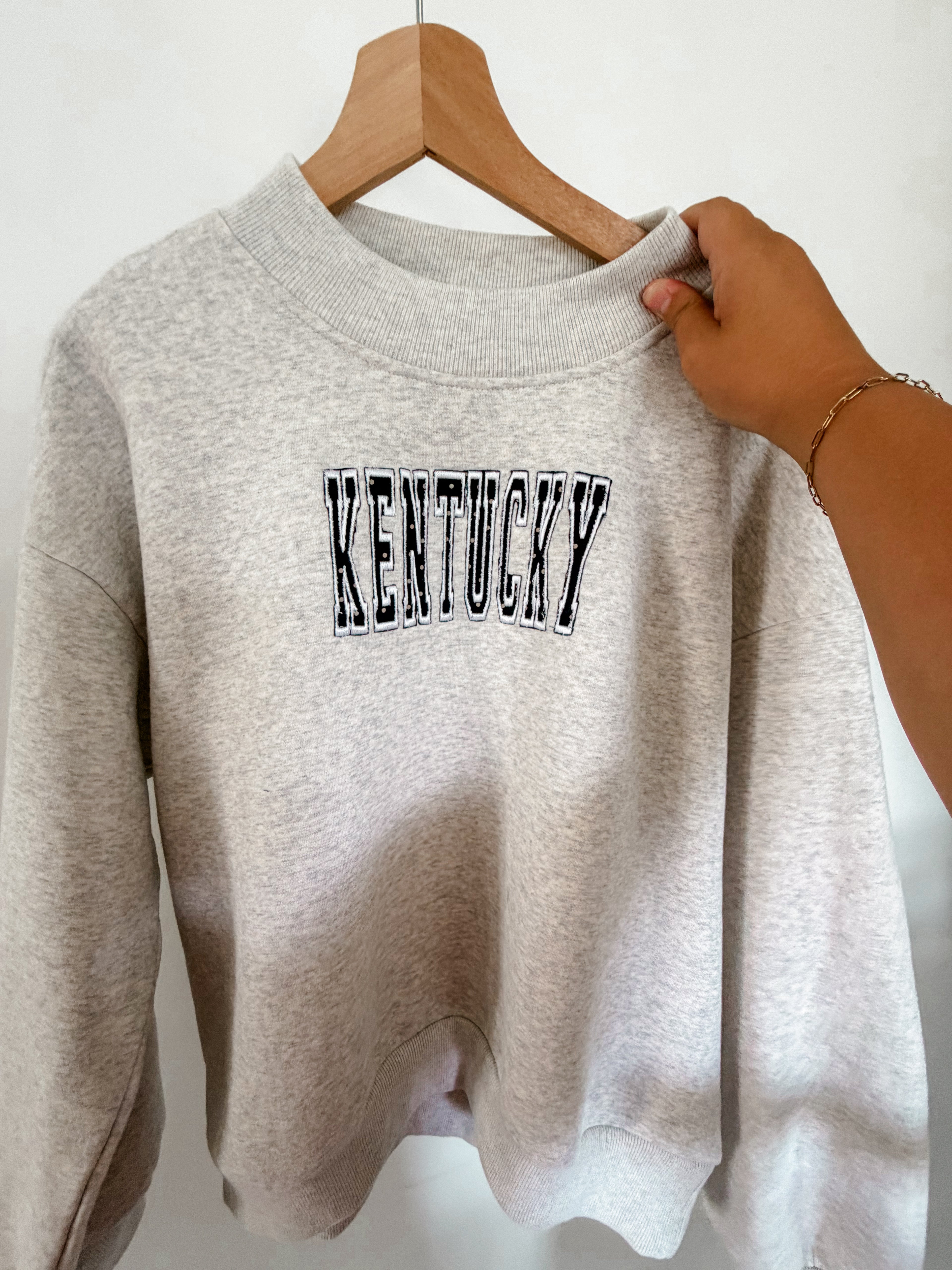 Kentucky Embroidered Mockneck