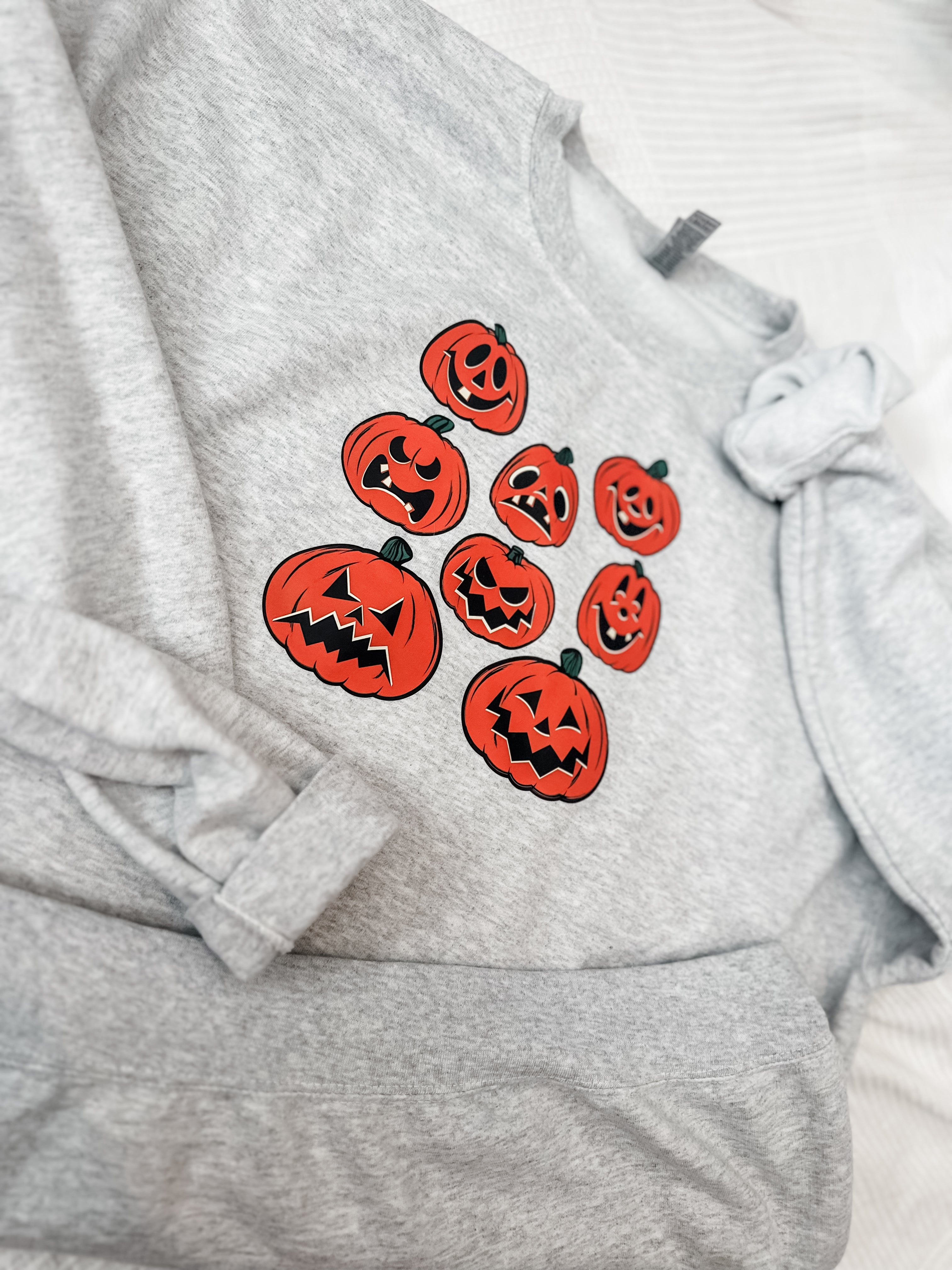 Jack- O- Lanterns Gildan Crew